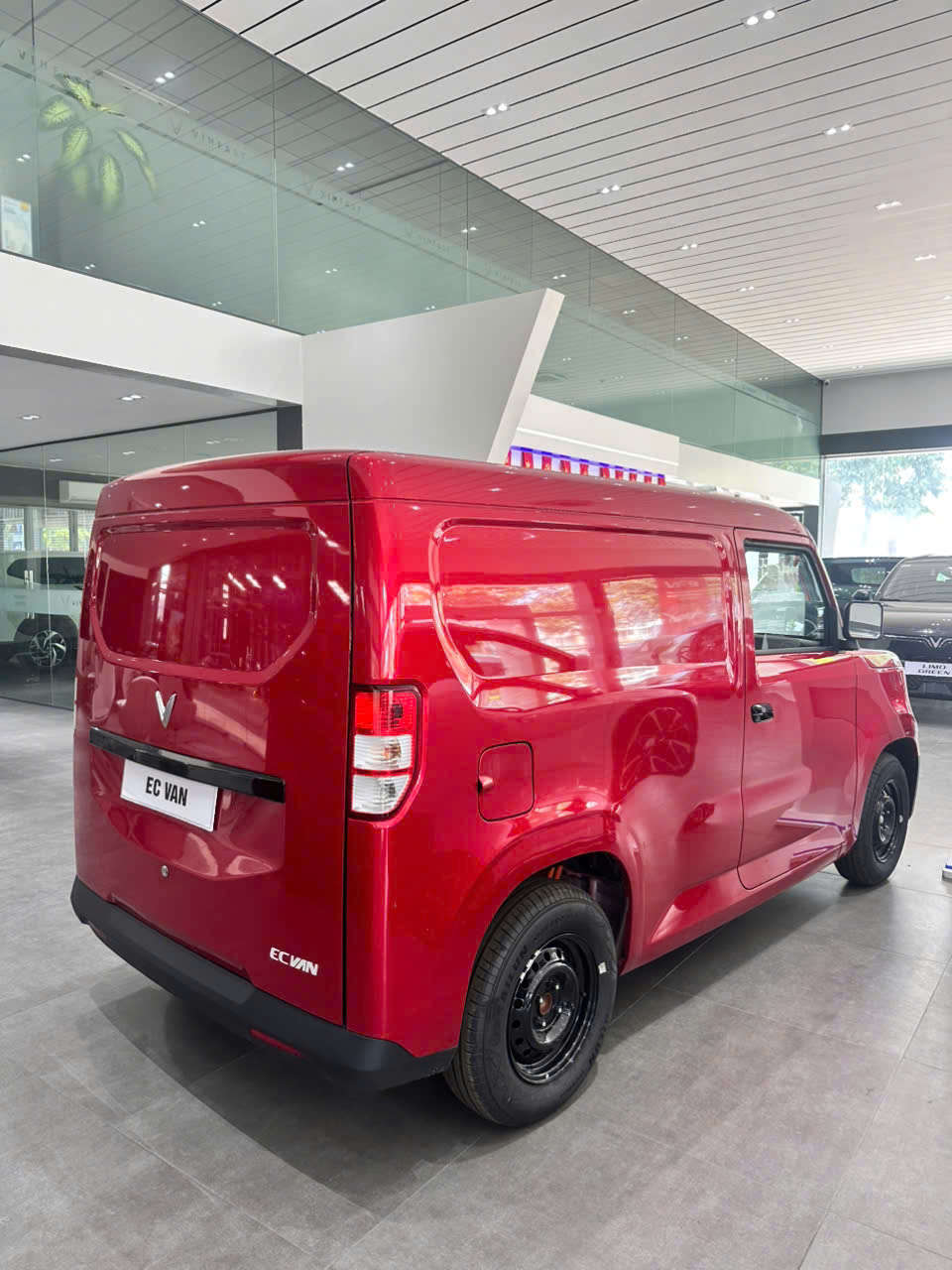 VinFast EC VAN