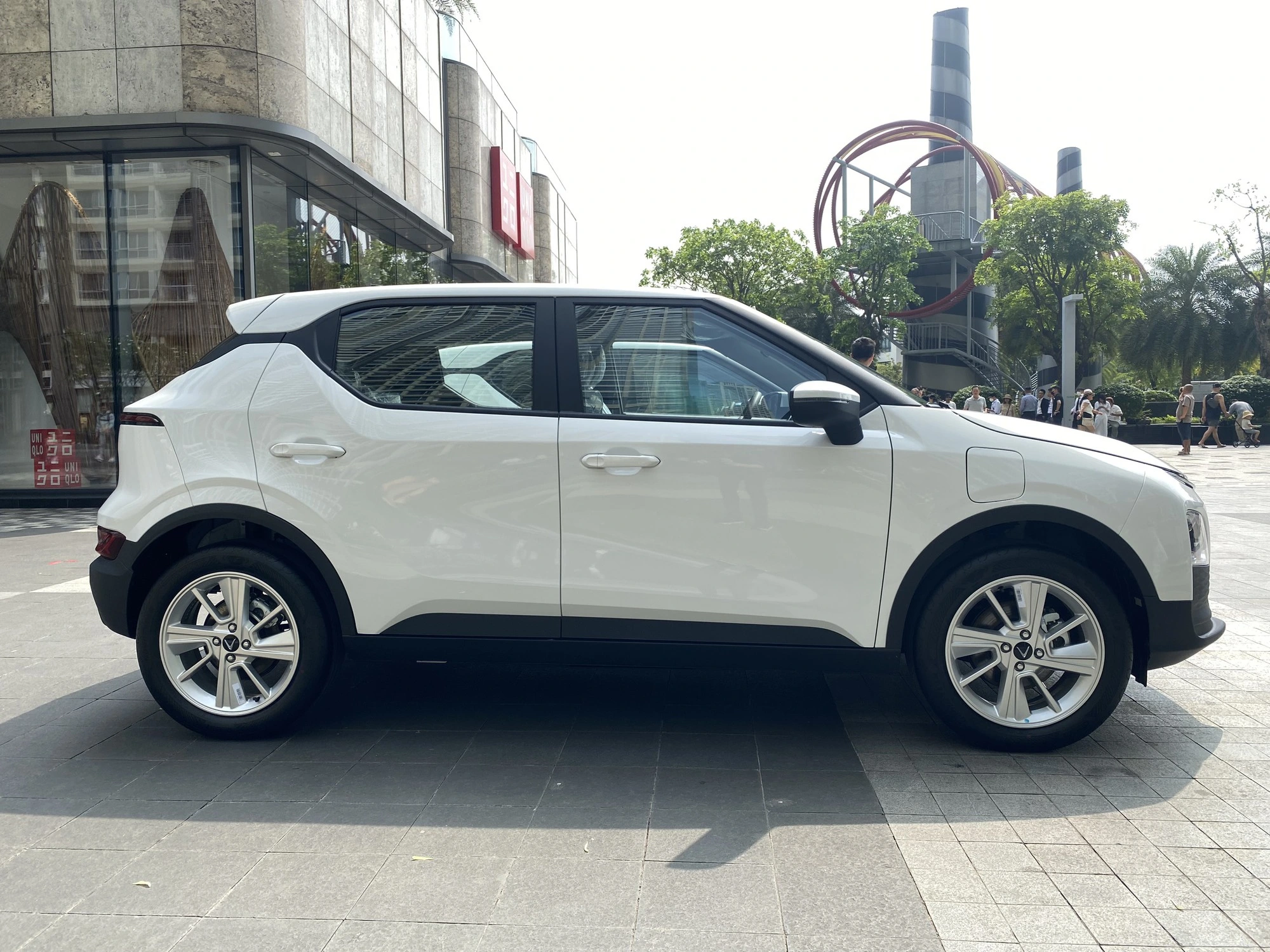 Hạ tầng sạc và trạm dừng chân: Yếu tố cần cân nhắc