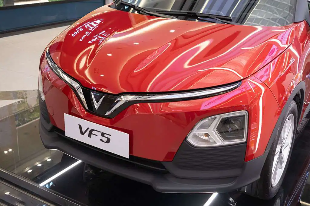 Nội thất trẻ trung, tiện nghi VF 5