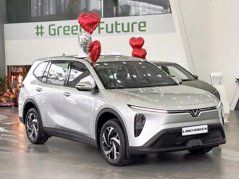 Động cơ điện ít tiếng hơn không có nghĩa toàn bộ chiếc xe ít tiếng